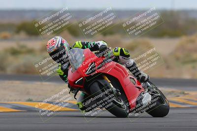 media/Mar-20-2023-Moto Forza (Mon) [[d0bbc59e78]]/1-A Group (Green)/Session 5 (Turn 4)/